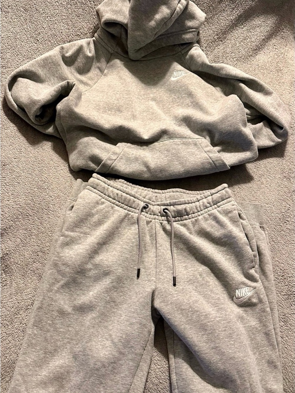 Nike Grey Fleece Joggers - Women’s Sweat Suit set Size XS